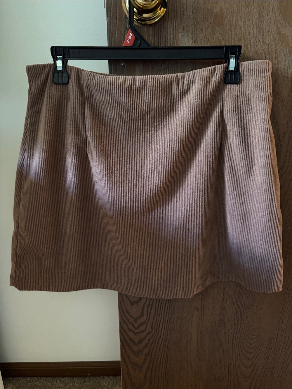 HALARA Ribbed Corduroy Mini Skort in Taupe